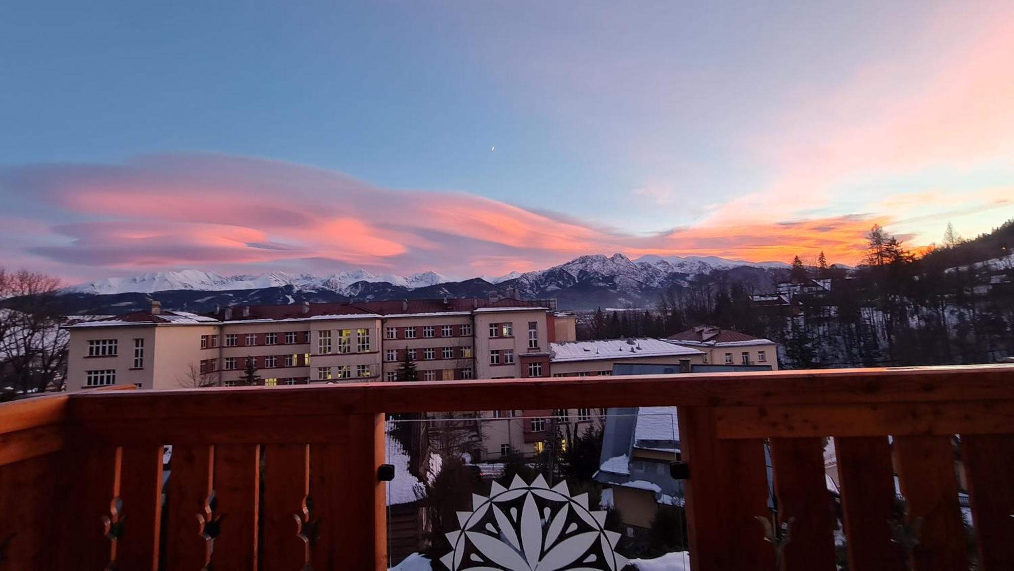 Villa Fortuna - Regionalne Apartamenty & Spa - Sauna, Grill, Jacuzzi Z Widokiem Na Tatry Zakopane Buitenkant foto